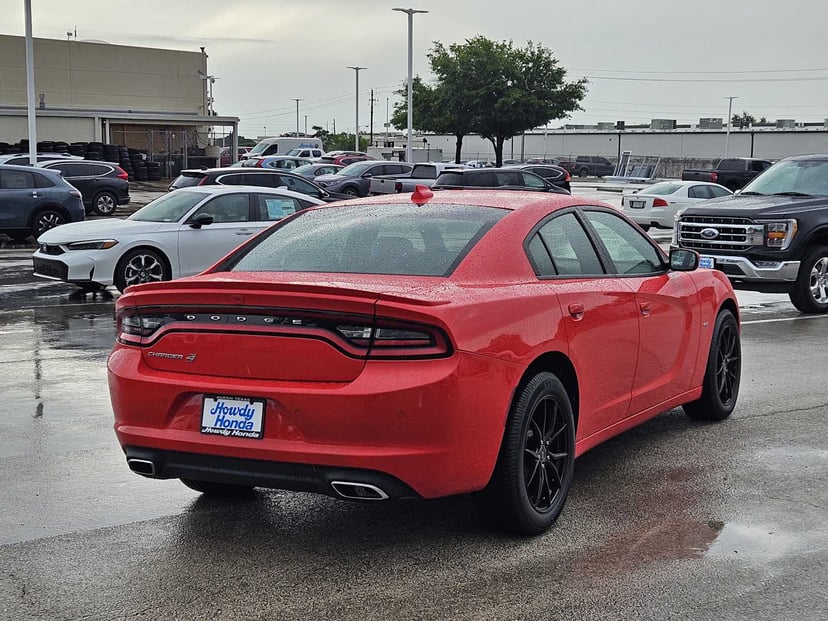 2018 Dodge Charger - Image 6