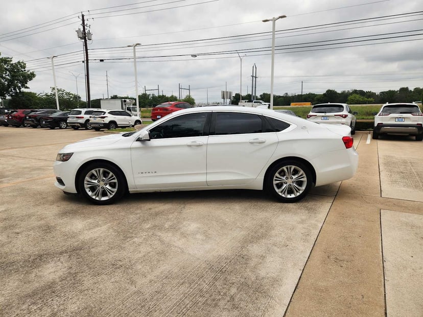 2015 Chevrolet Impala - Image 4