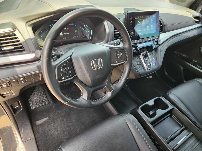 2024 Honda Odyssey - Image 2