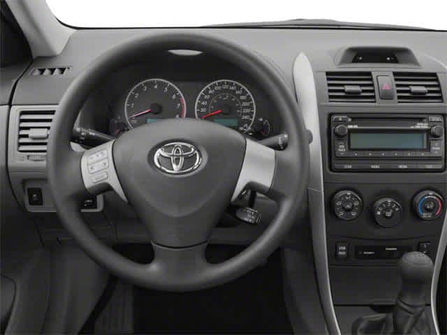 2013 Toyota Corolla - Image 9