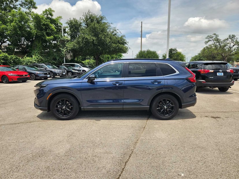 2025 Honda CR-V Hybrid - Image 4
