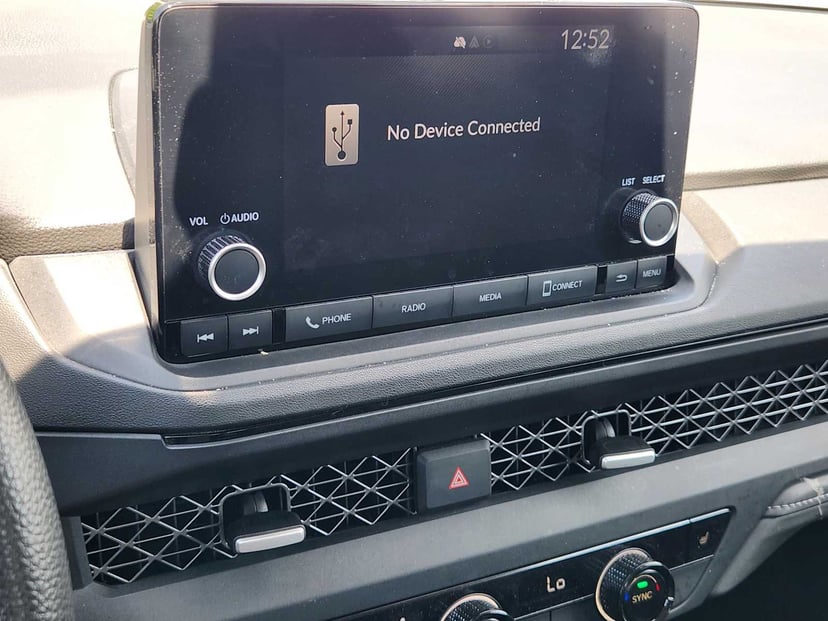 2023 Honda Accord - Image 17