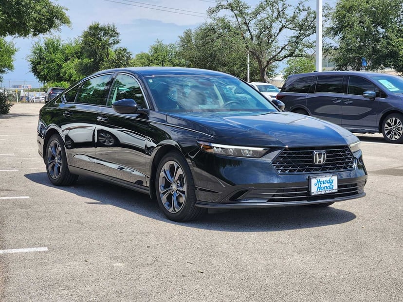 2023 Honda Accord - Image 3