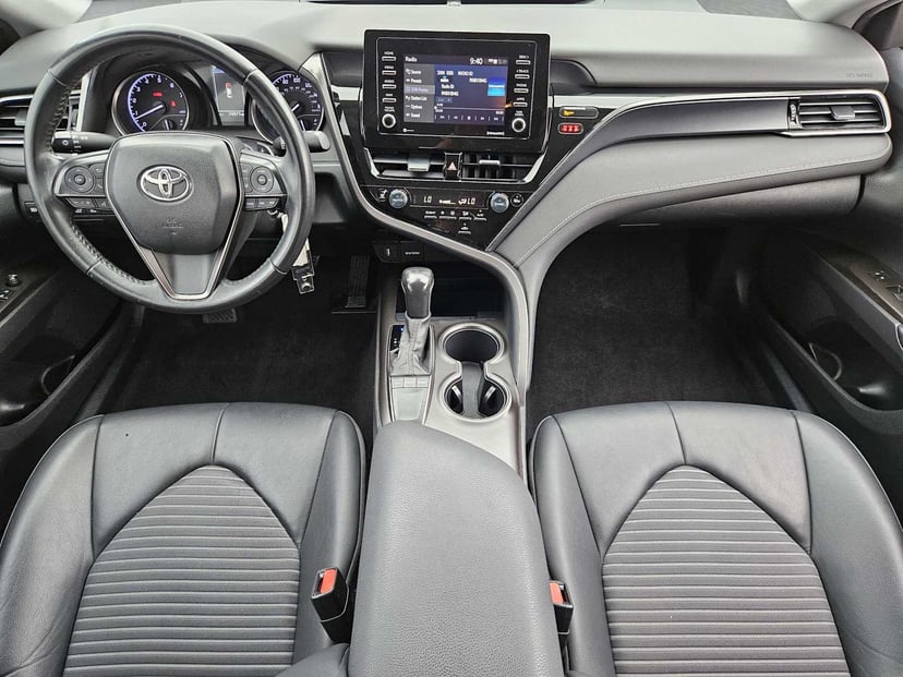 2022 Toyota Camry - Image 23