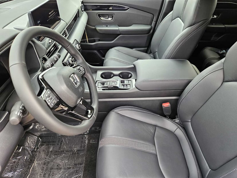 2026 Honda Pilot - Image 11