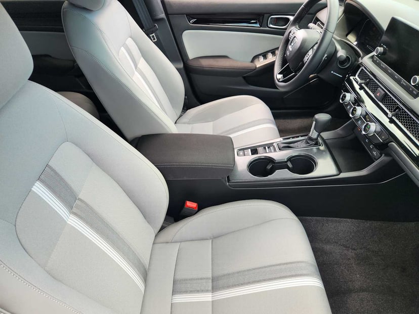 2025 Honda Civic Hybrid - Image 11