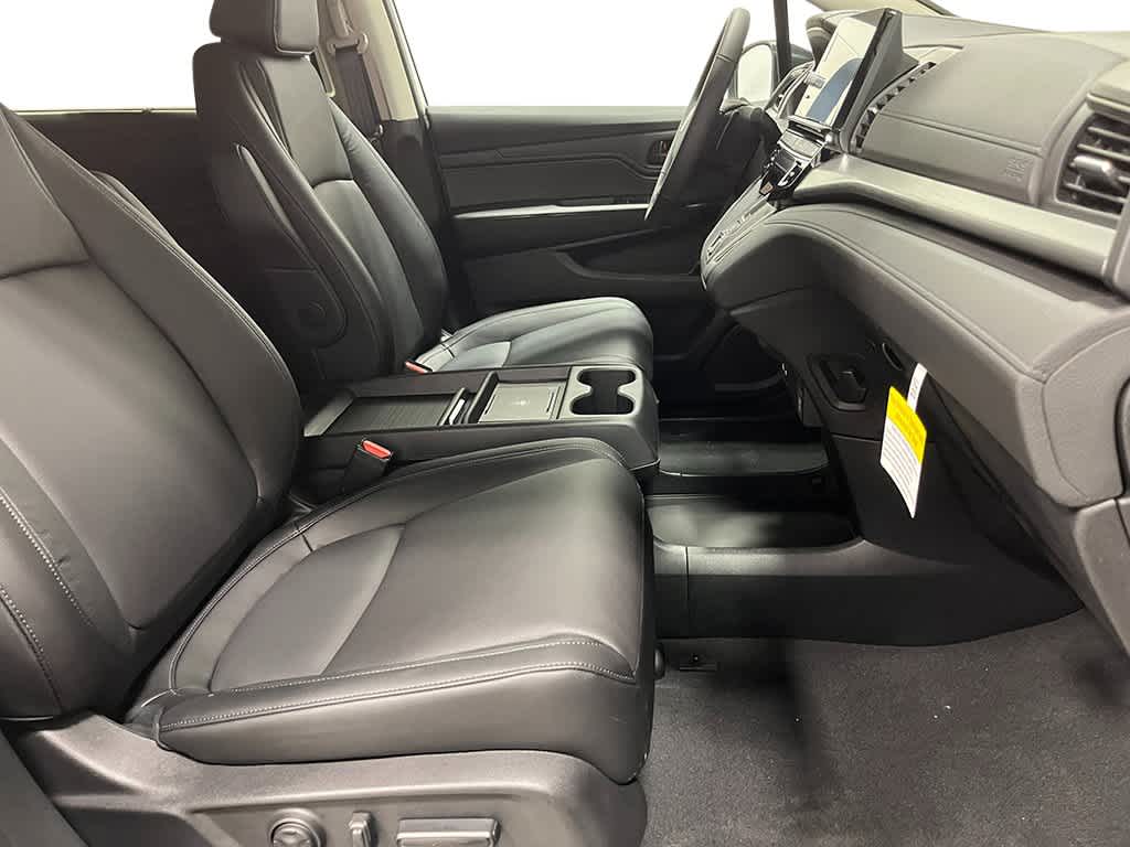 2026 Honda Odyssey - Image 27
