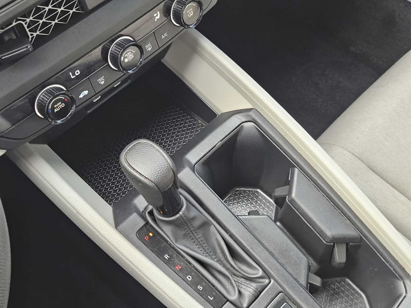 2024 Honda Accord - Image 18