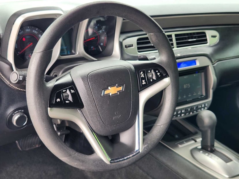 2015 Chevrolet Camaro - Image 24