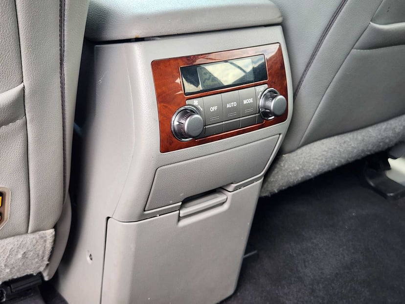 2013 Toyota Highlander - Image 29