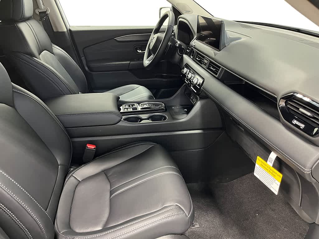 2026 Honda Pilot - Image 29