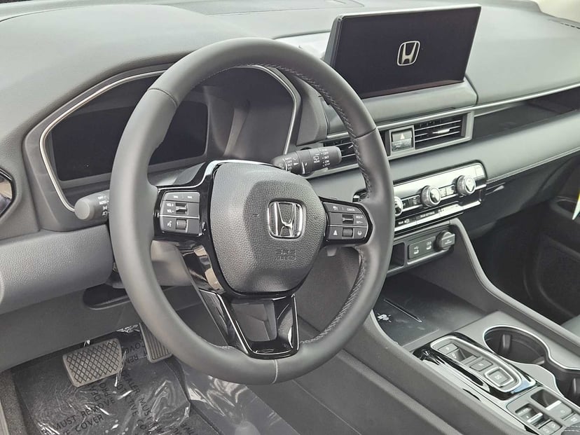 2026 Honda Pilot - Image 2