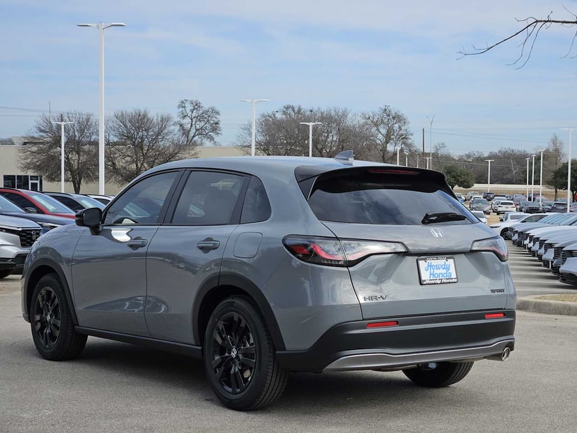 2027 Honda HR-V - Image 3