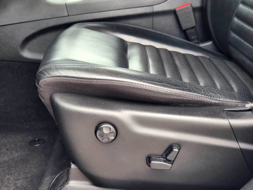 2020 Jeep Grand Cherokee - Image 24