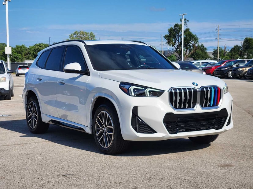 2023 BMW X1 xDrive28i - Image 1
