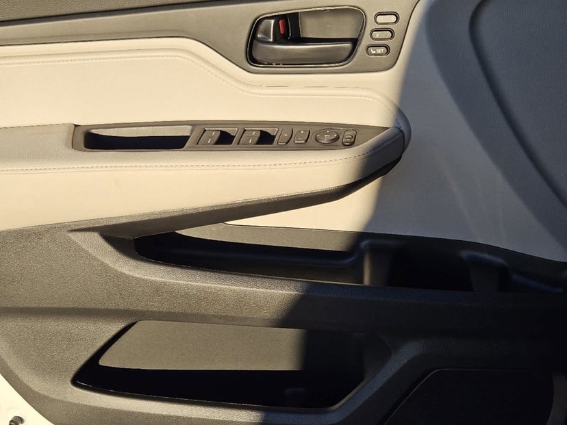 2026 Honda Odyssey - Image 19