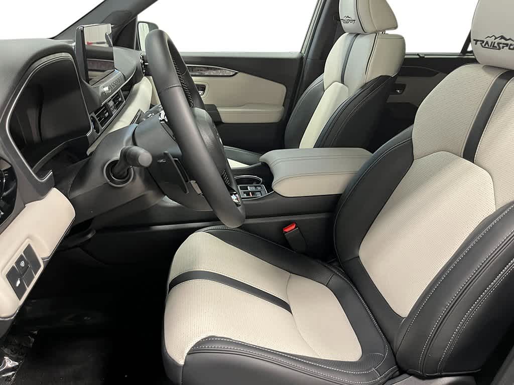 2026 Honda Passport - Image 15