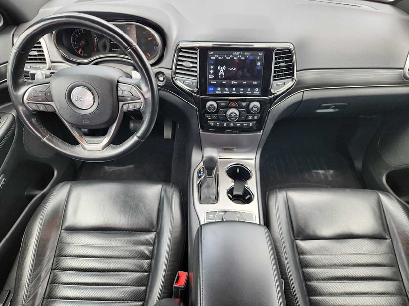 2020 Jeep Grand Cherokee - Image 26