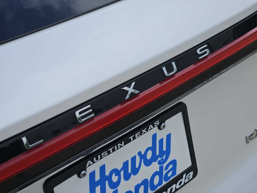 2023 LEXUS RX 350 - Image 11