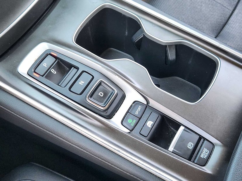 2019 Honda Accord Hybrid - Image 20