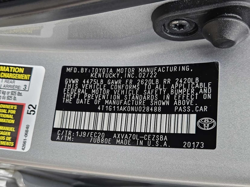 2022 Toyota Camry - Image 30