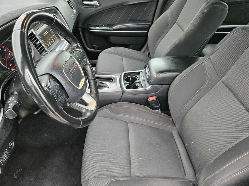 2019 Dodge Charger - Image 12