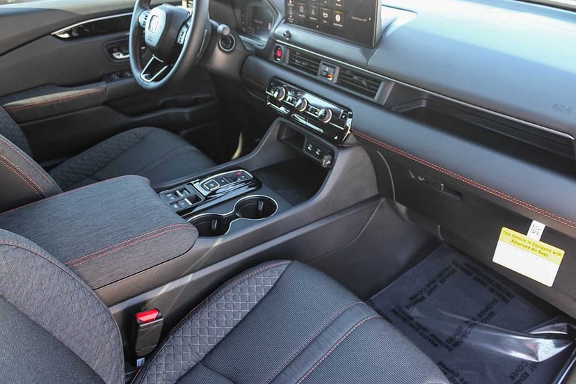 2026 Honda Pilot - Image 21