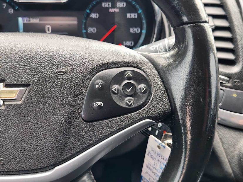 2015 Chevrolet Impala - Image 28