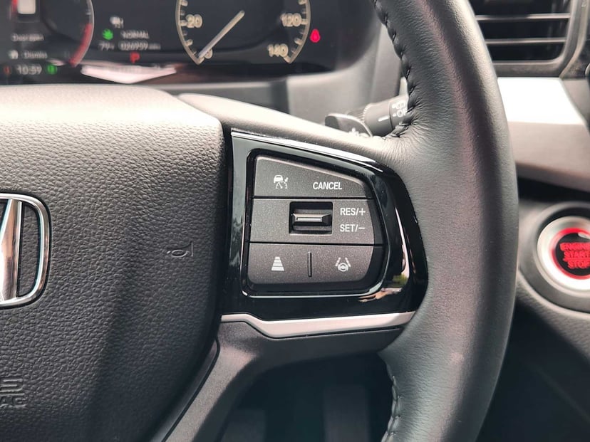 2025 Honda Odyssey - Image 28