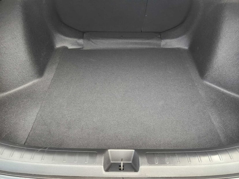 2025 Honda Civic Hybrid - Image 30