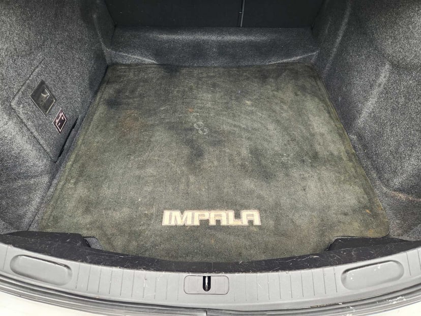 2015 Chevrolet Impala - Image 32