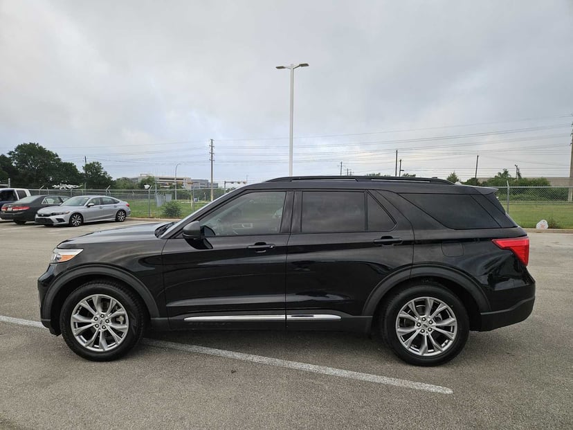 2020 Ford Explorer - Image 4