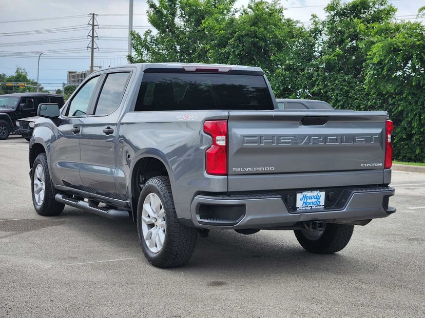 2022 Chevrolet Silverado 1500 LTD - Image 5