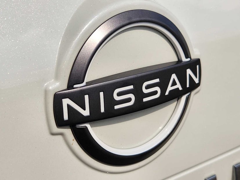 2023 Nissan Rogue - Image 12