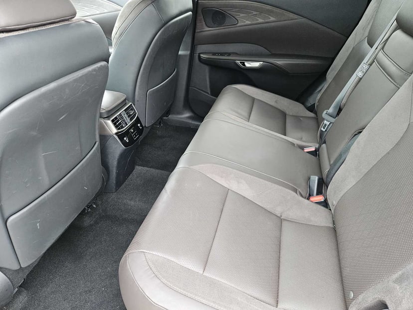2023 LEXUS RX 350 - Image 29