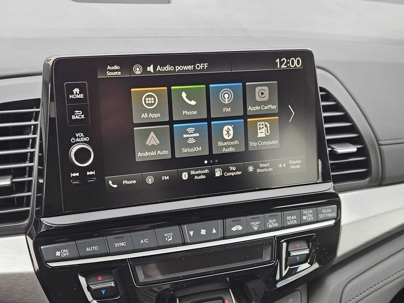 2026 Honda Odyssey - Image 13