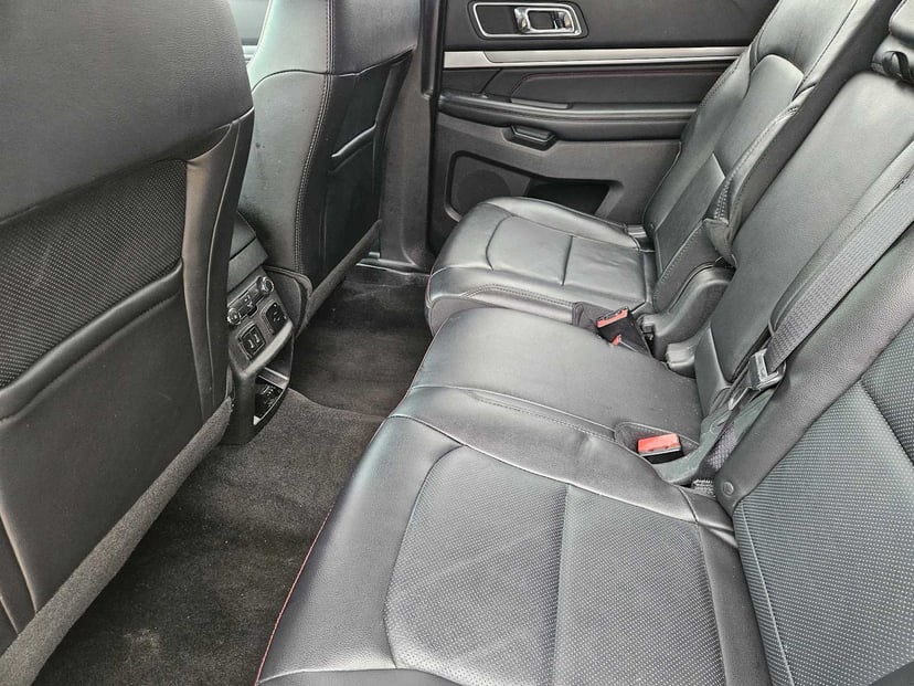 2017 Ford Explorer - Image 25
