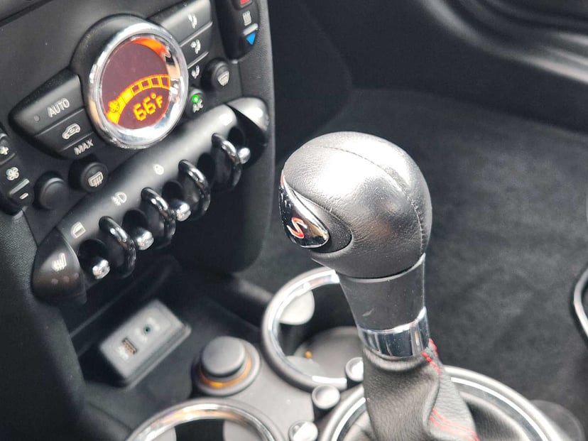 2015 MINI Coupe - Image 20