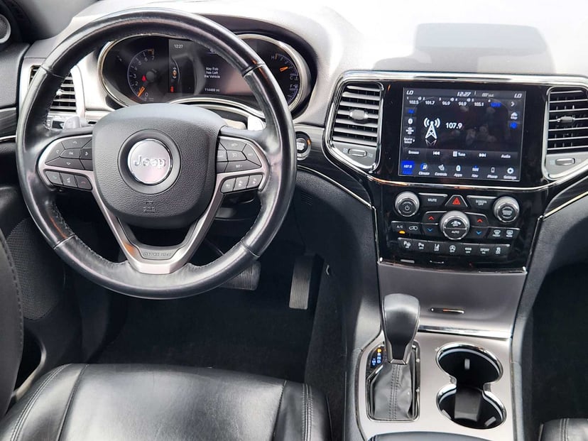 2020 Jeep Grand Cherokee - Image 27