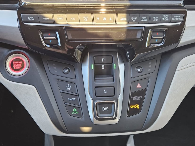 2026 Honda Odyssey - Image 17
