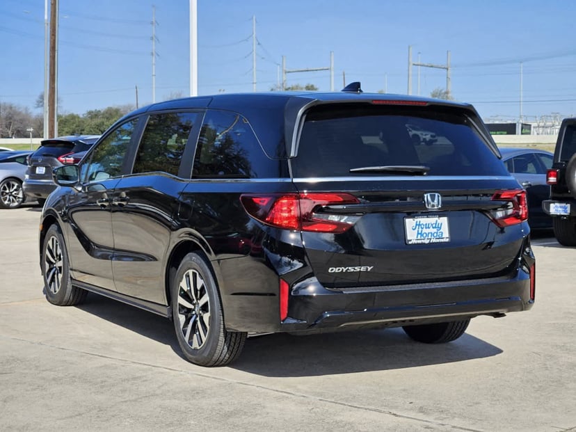 2026 Honda Odyssey - Image 6