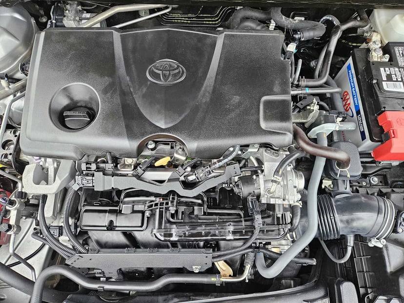 2022 Toyota Camry - Image 28