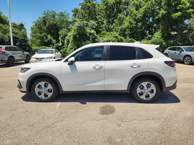 2023 Honda HR-V - Image 4