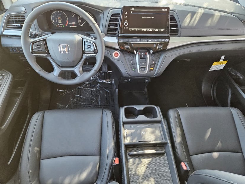 2026 Honda Odyssey - Image 20