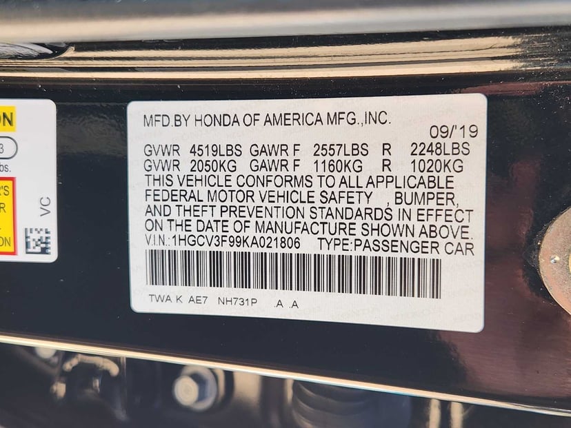 2019 Honda Accord Hybrid - Image 34
