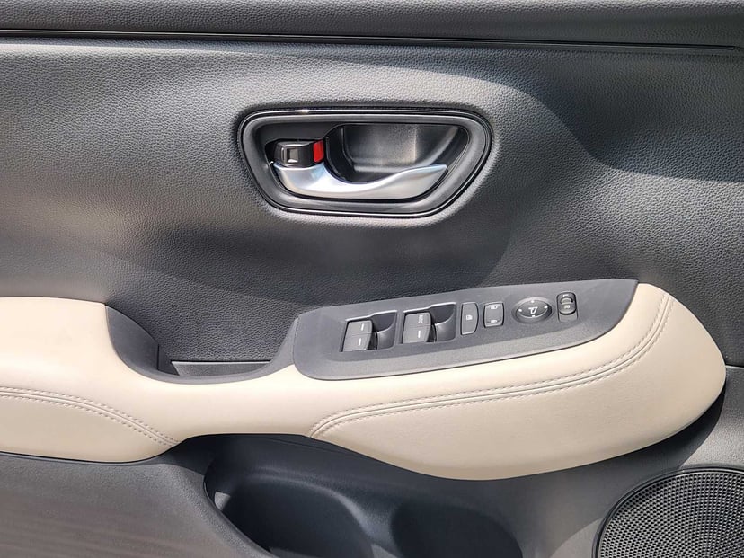 2027 Honda HR-V - Image 19