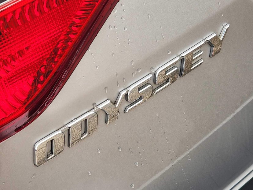 2011 Honda Odyssey - Image 12