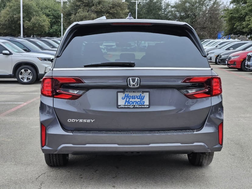 2026 Honda Odyssey - Image 5