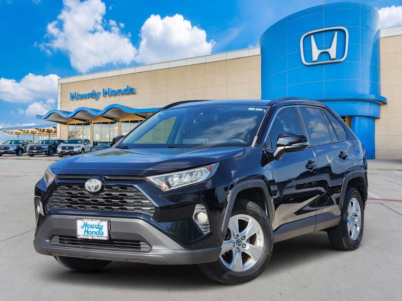 2019 Toyota RAV4 - Image 1