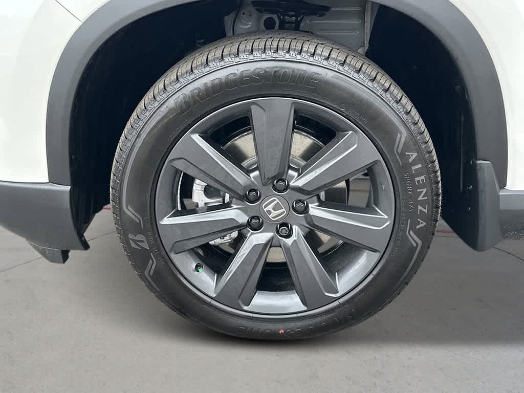 2026 Honda Pilot - Image 8